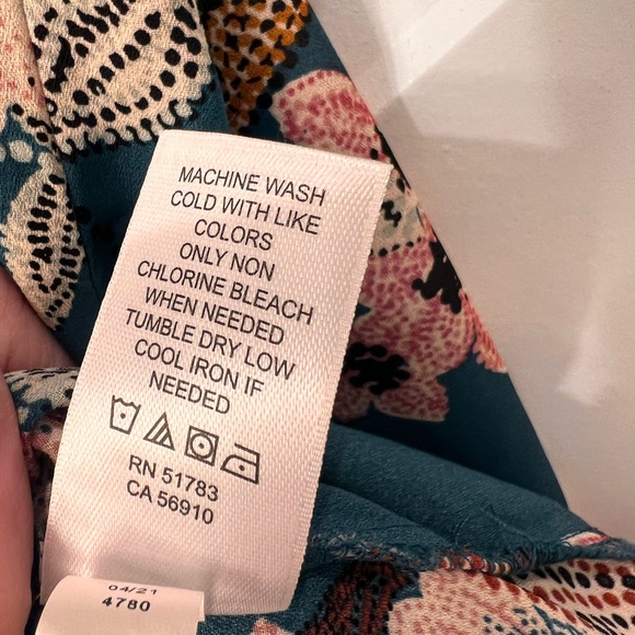 Maurices Zip back Dress Top - Short Sleeve - Picture 2 of 9